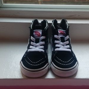 Van's toddler sneakers size 6